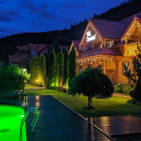 Villa "Затишна" Mikulicsin Kültér fotó